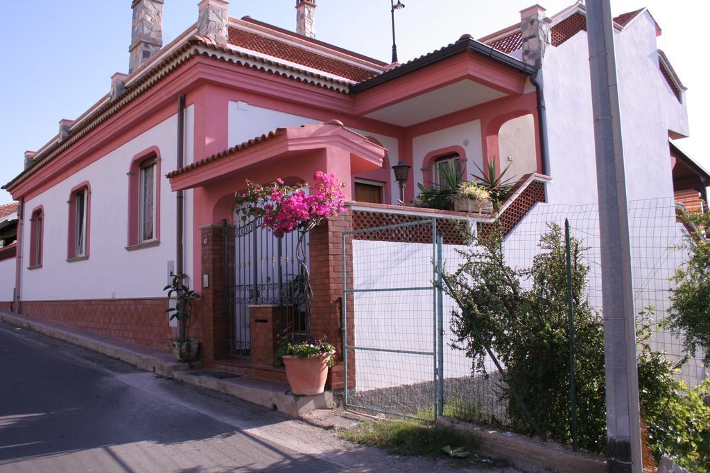 La Villetta Villa San Giovanni Buitenkant foto